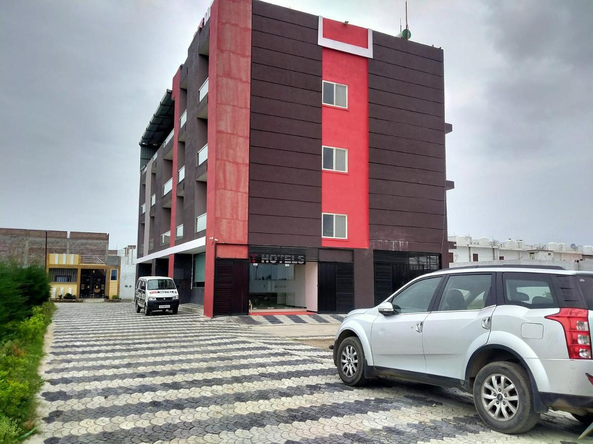 Pat Hotels Indore Exterior photo