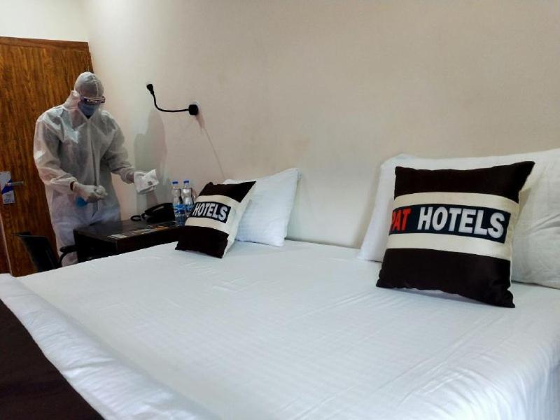 Pat Hotels Indore Exterior photo