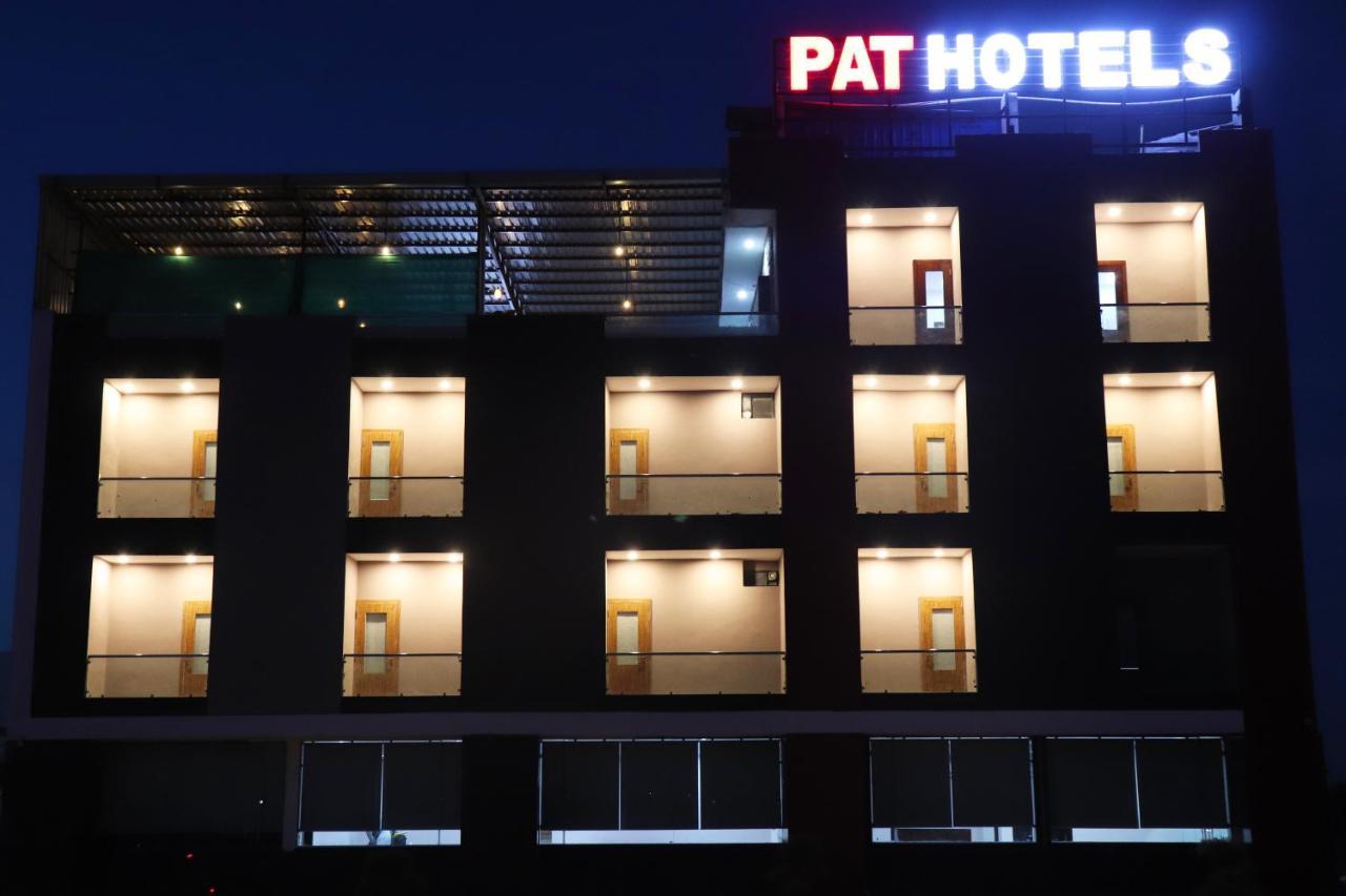 Pat Hotels Indore Exterior photo