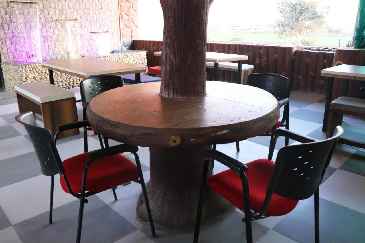 Pat Hotels Indore Exterior photo